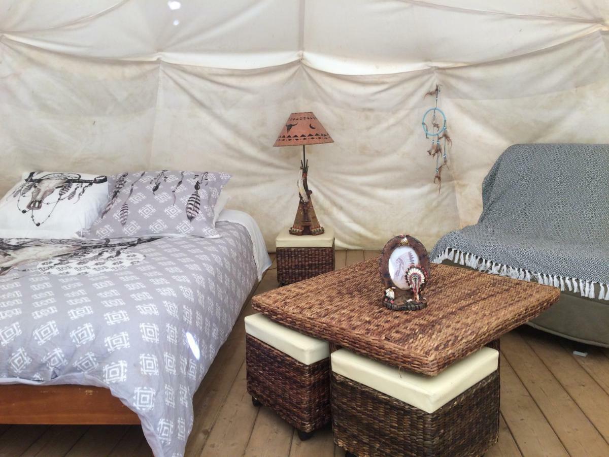 Tipis Nature 加瓦尔尼 外观 照片